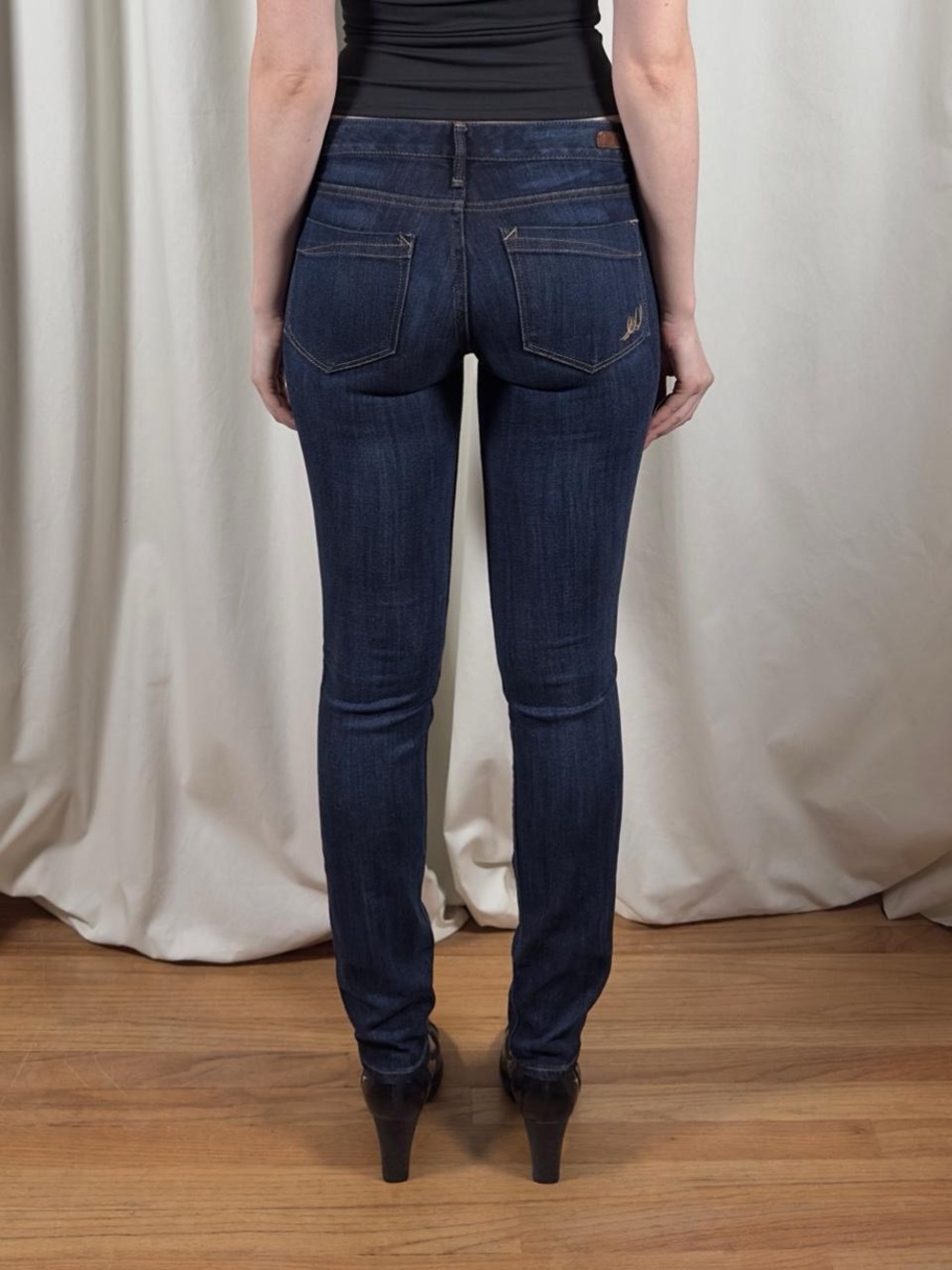 Low Rise Skinny Jeans - Picture 4 of 8
